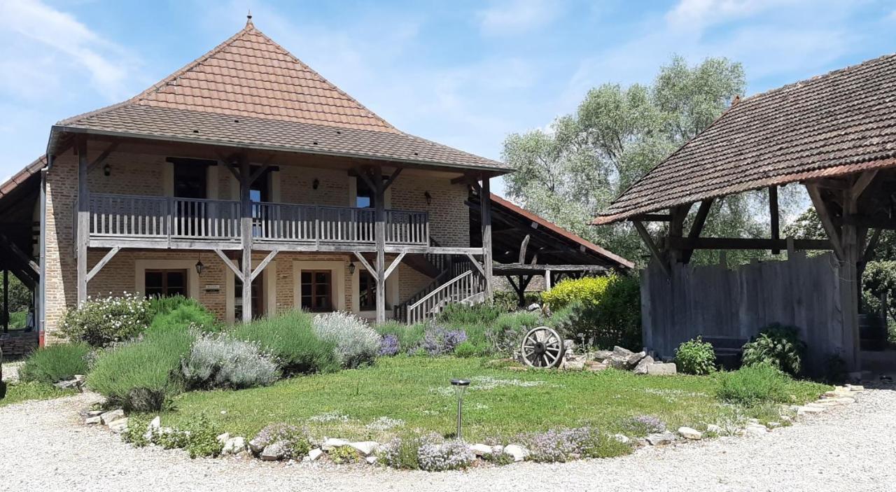 Gite Chez Leo Varennes-sur-le-Doubs المظهر الخارجي الصورة
